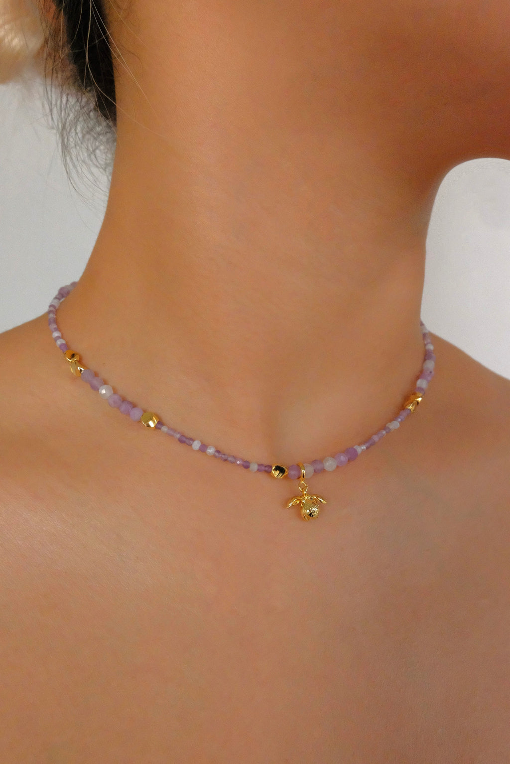 Natural stone collar chain