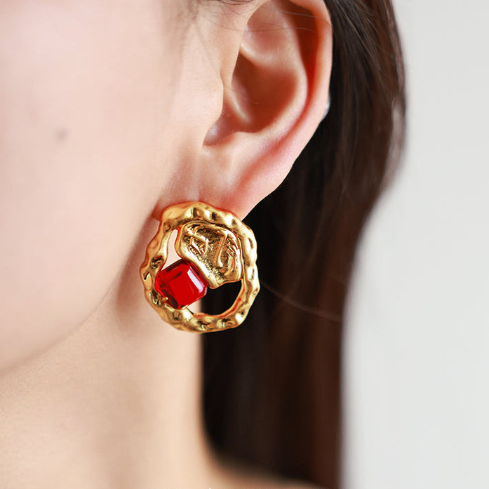 Red agate round earrings