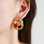 Red agate round earrings