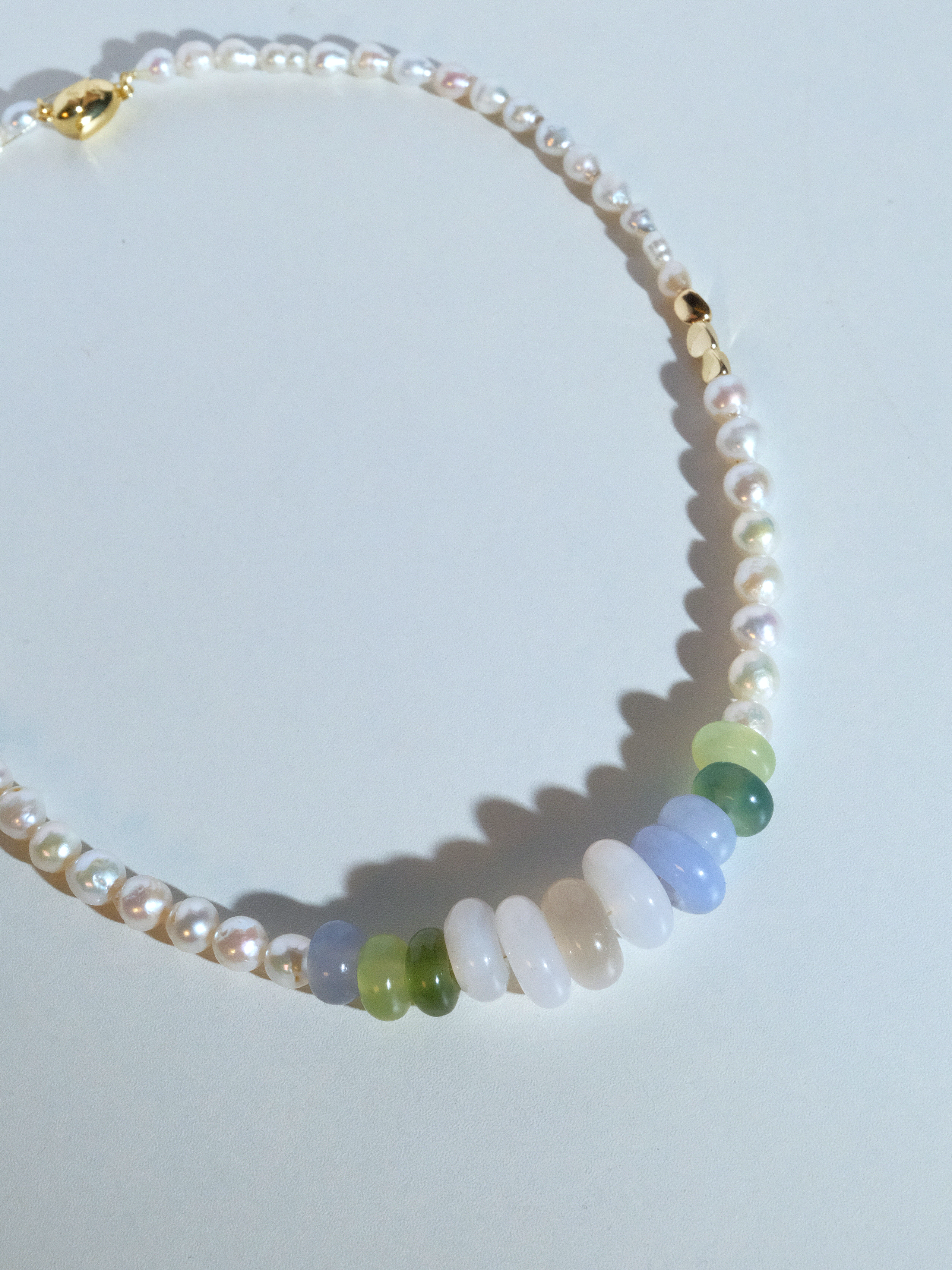 Desolate Healing Style Baroque Pearl Necklace.