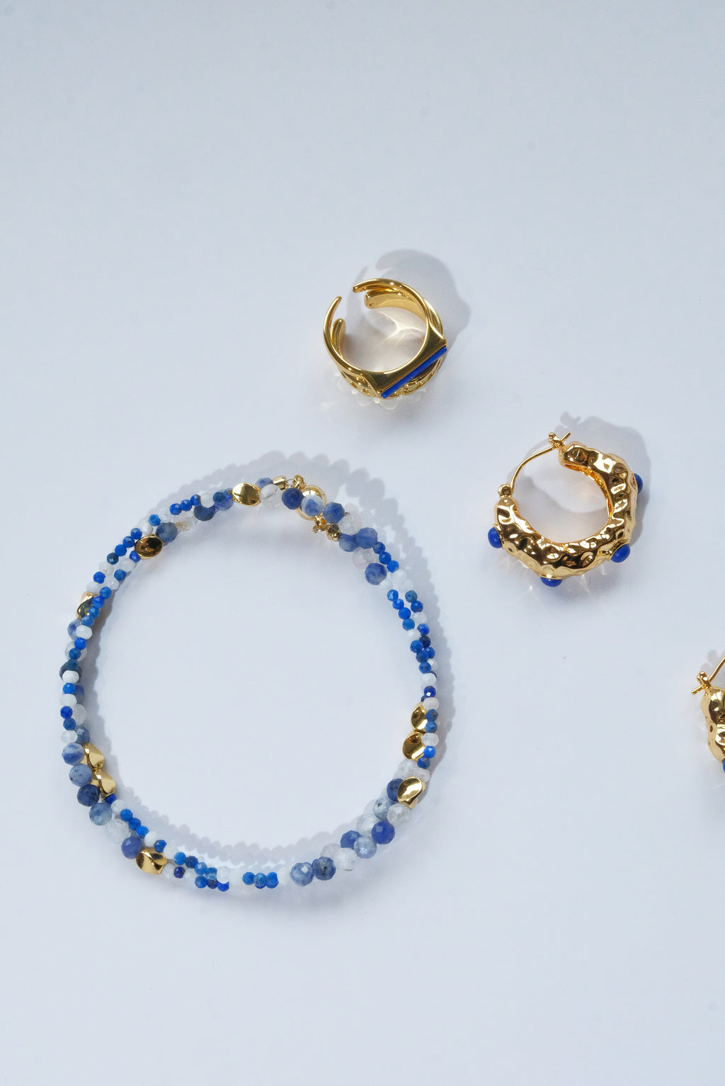 Natural stone collar chain