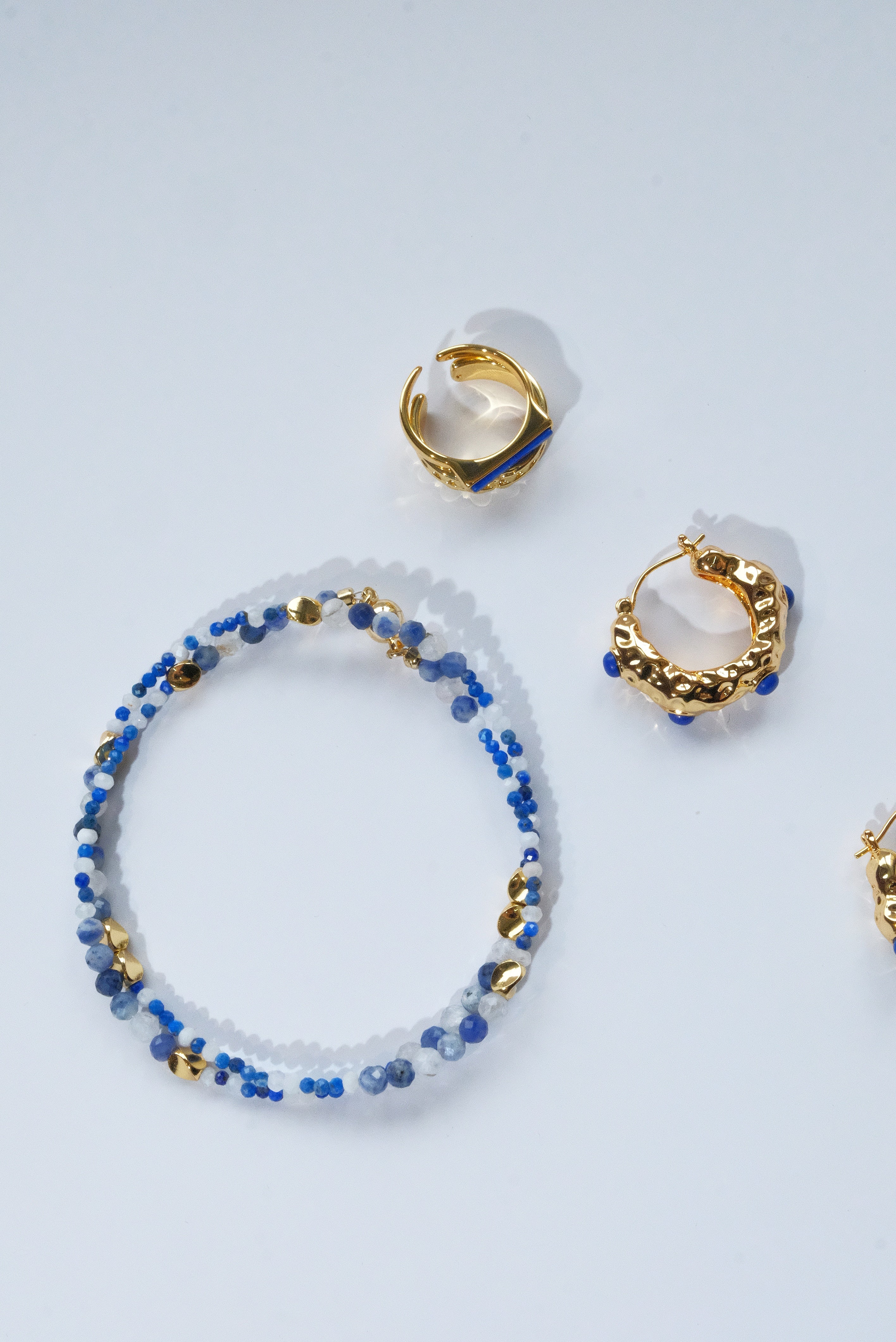 Natural stone collar chain