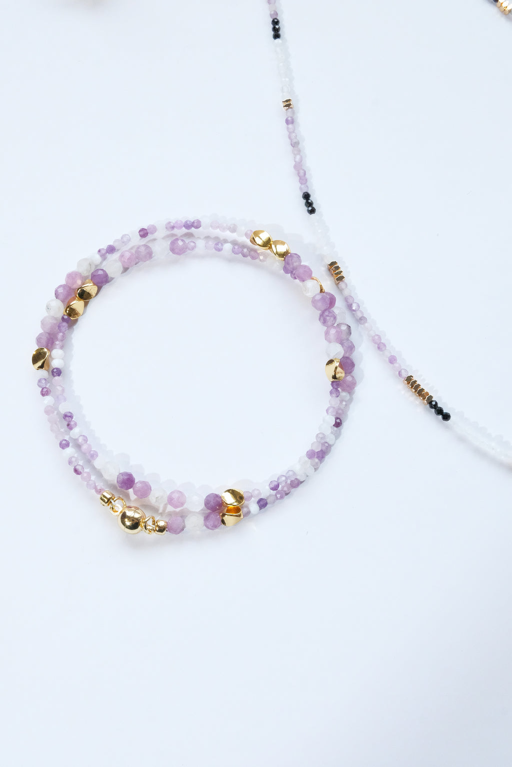 Natural stone collar chain