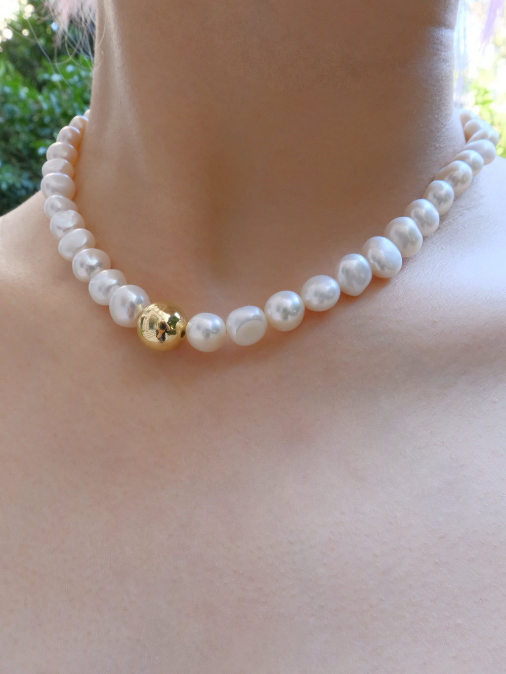 Baroque pearl necklace