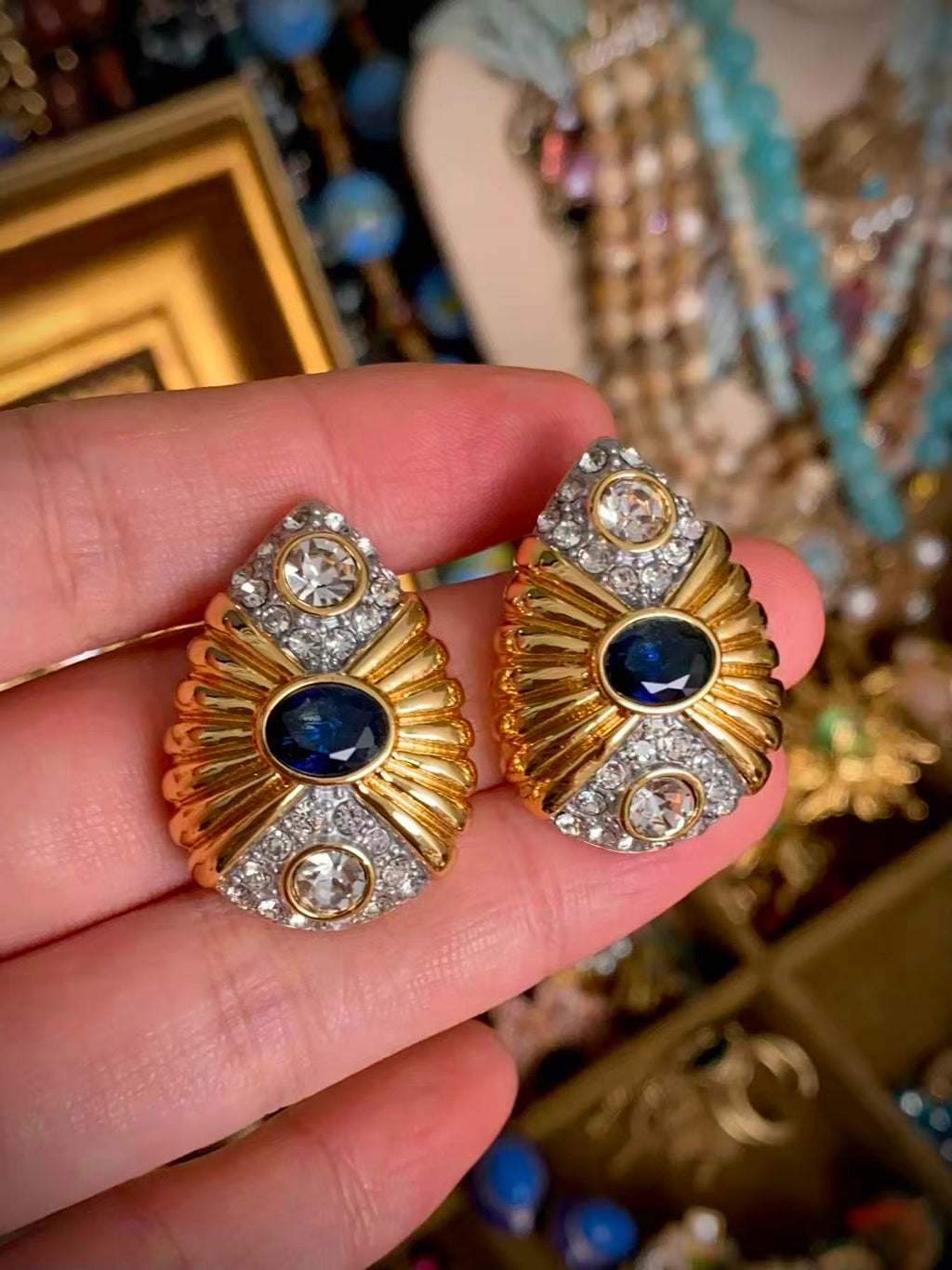 Gilt Blue Eye · Vintage Starburst Earrings