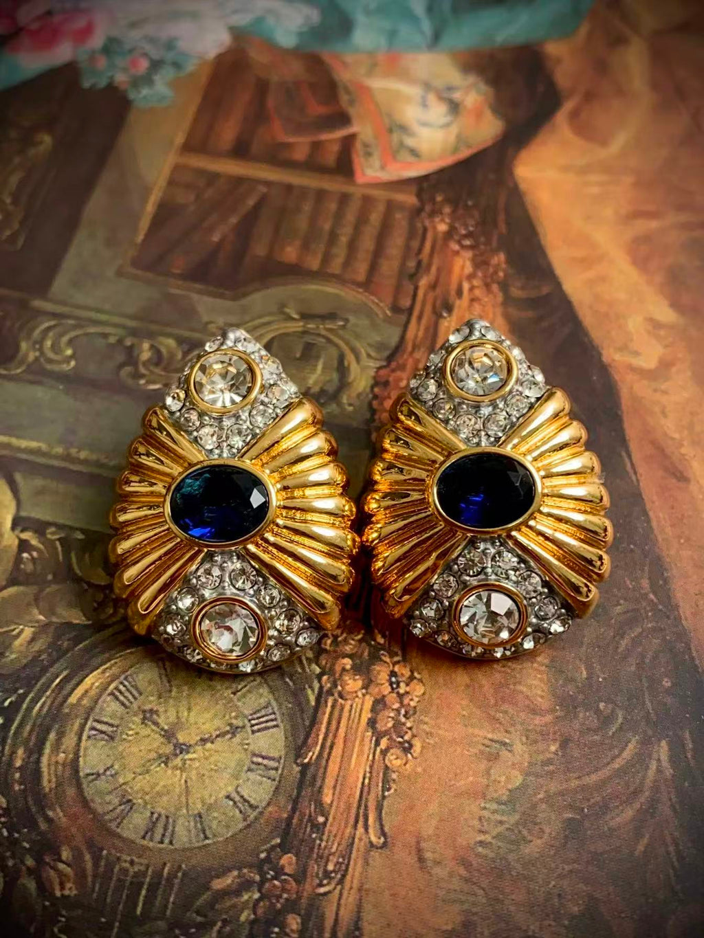 Gilt Blue Eye · Vintage Starburst Earrings