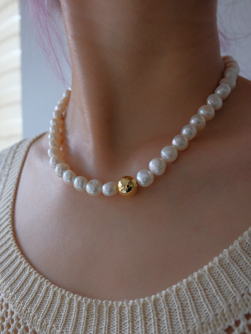Baroque pearl necklace