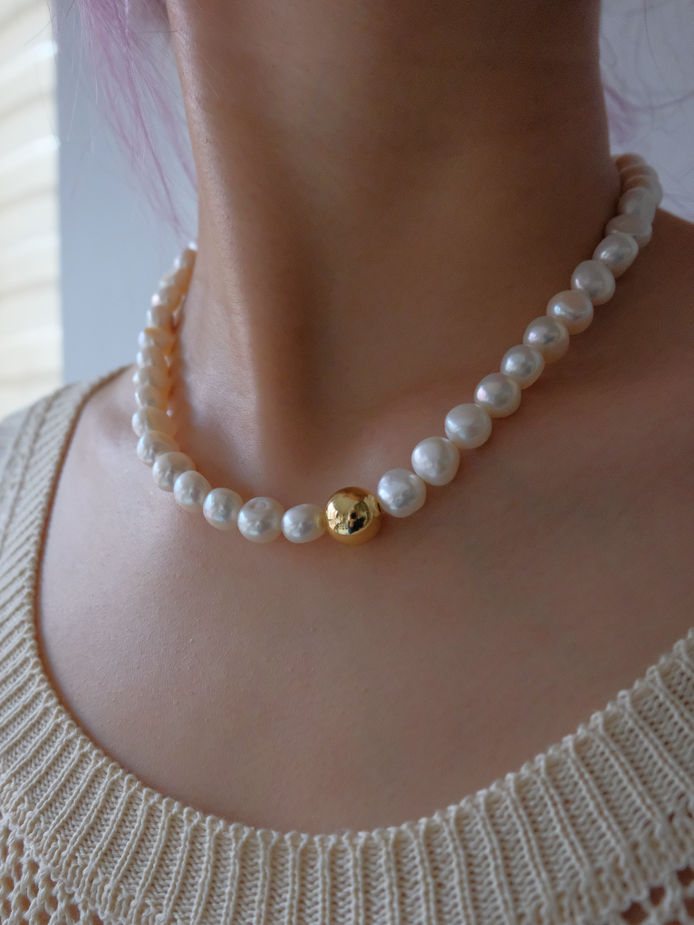 Baroque pearl necklace